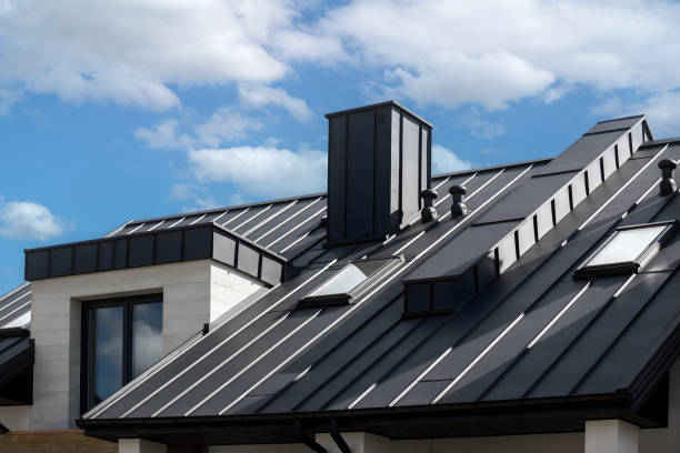 Best Roof Moss and Algae Removal  in Bloomfield, MO